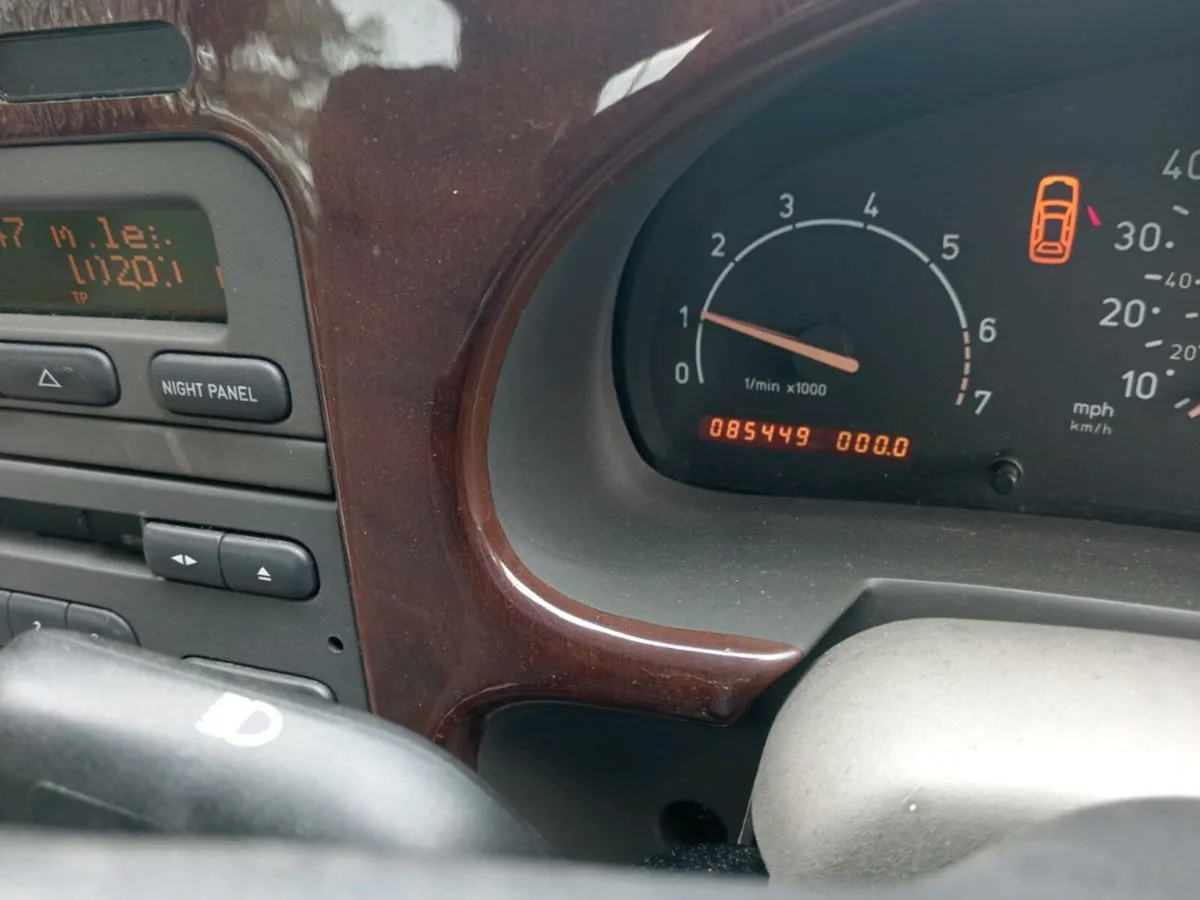 Car - Image 2