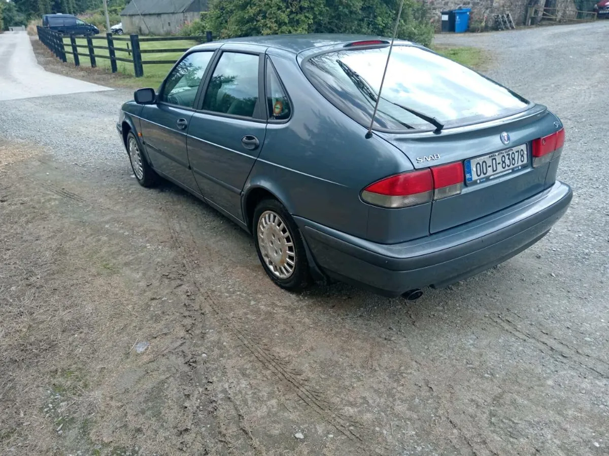 Car - Image 1