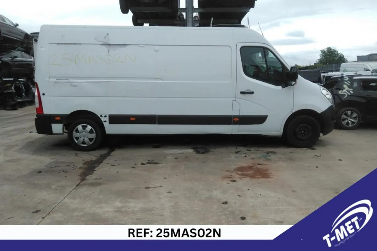 2016 RENAULT MASTER BREAKING FOR PARTS - Image 2