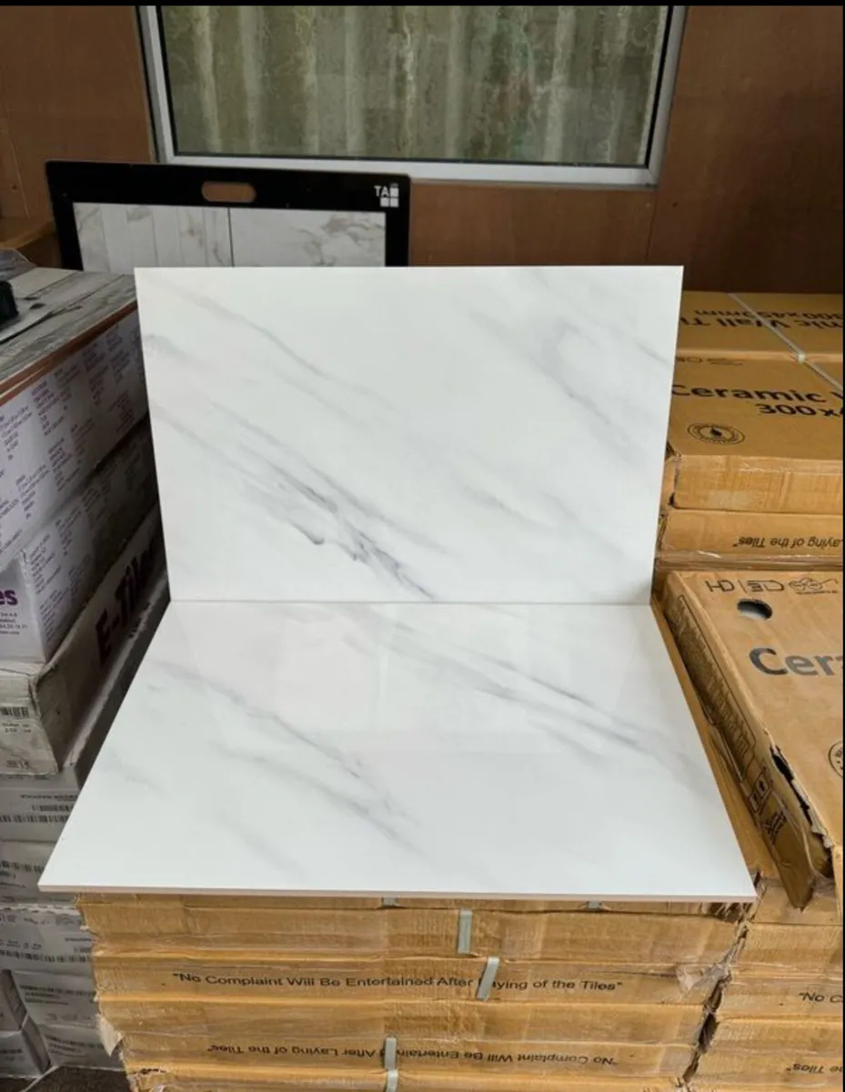 Joblot White Marble Effect Wall Tile