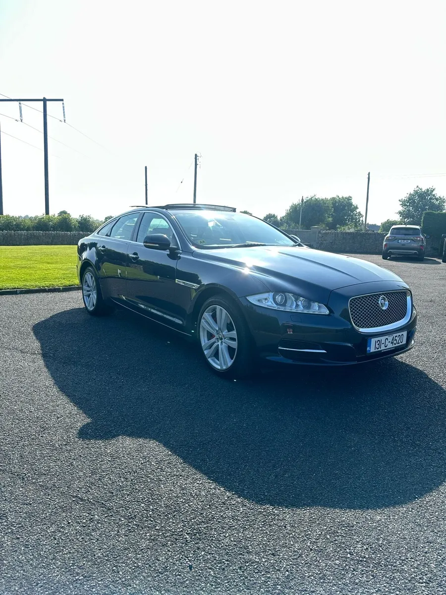 Jaguar XJ 3.0 V6 (fresh Nct) - Image 2