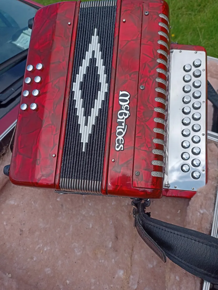 Button key accordion - Image 1