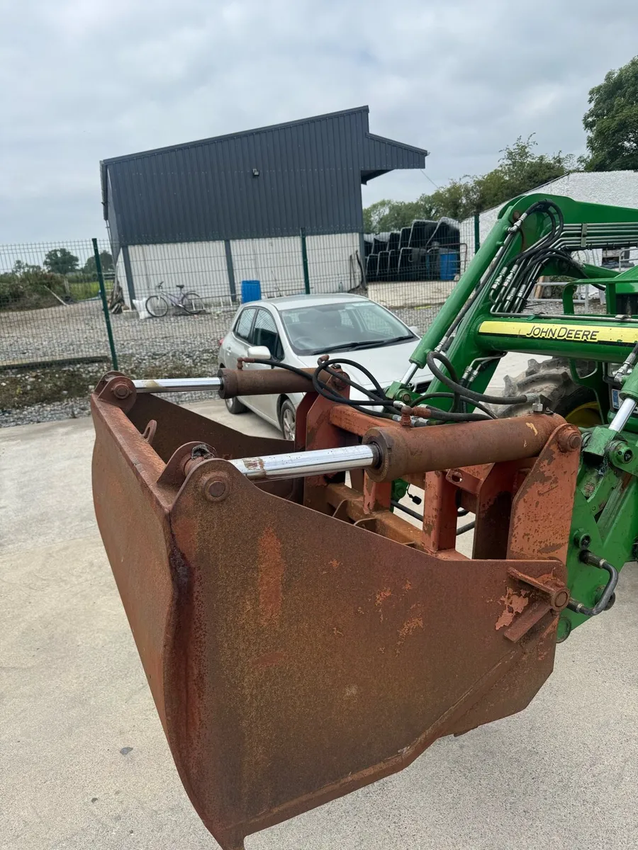 Sheer grab and 5ft bucket - Image 2