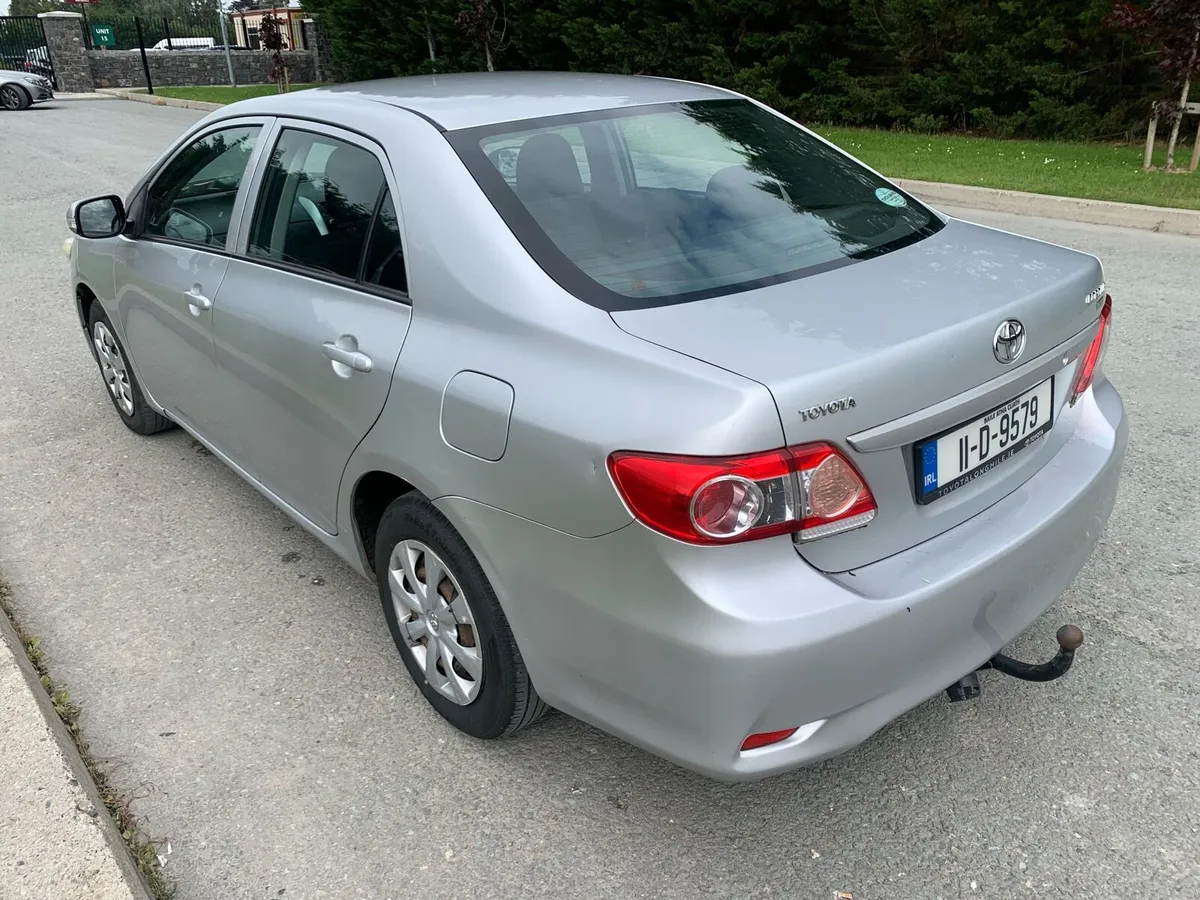 2011 Toyota Corolla diesel, Nct 6/26, tax 9/25 - Image 3