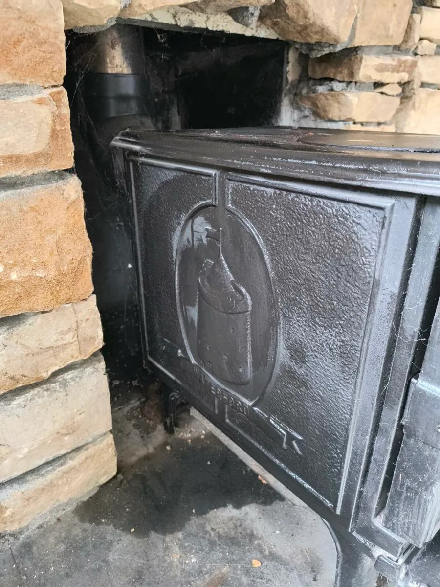 Waterford Stanley Stove - Image 2