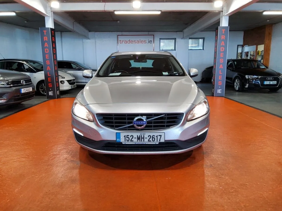 Volvo V60 D3 (150hp) SE  leather - Image 1