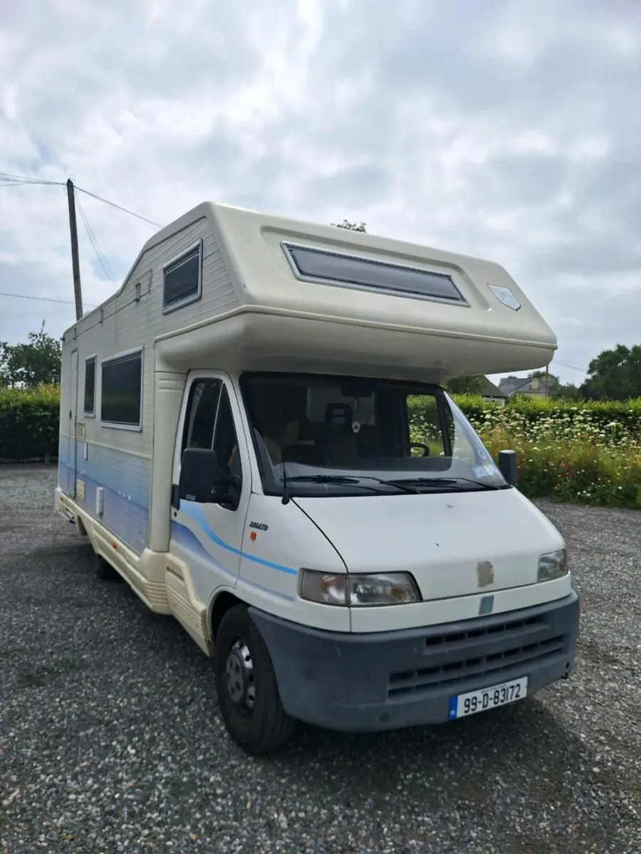 Camper Van - Image 2