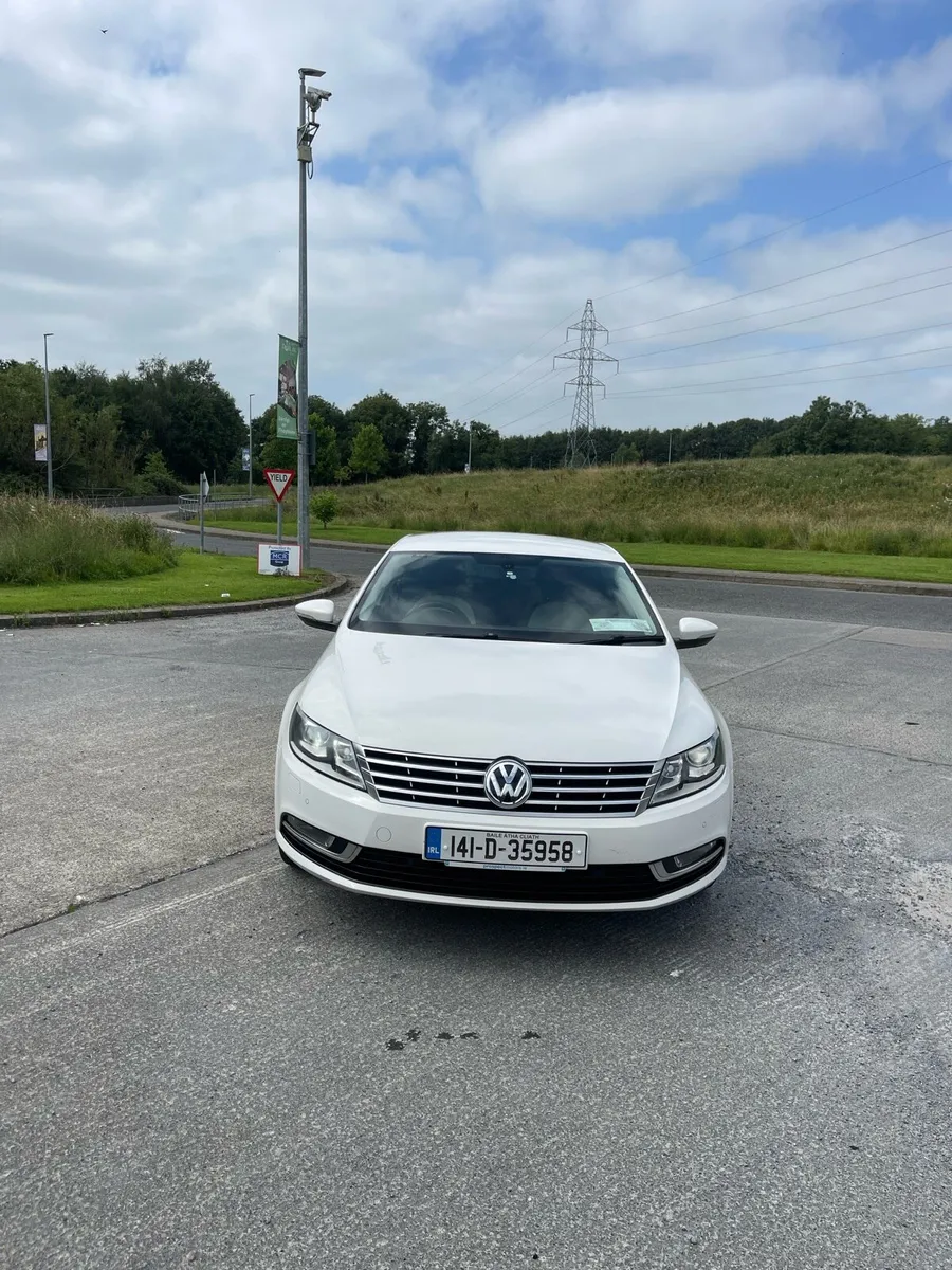 Volkswagen CC Automatic / High Spec & Only 175k KM - Image 2