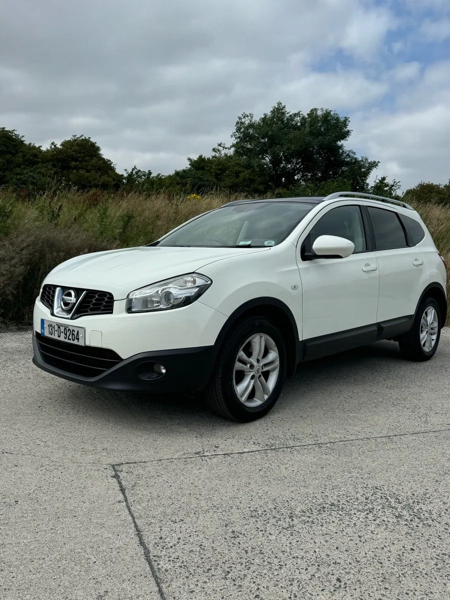 2013 Nissan Qashqai+2 new nct pan roof - Image 2