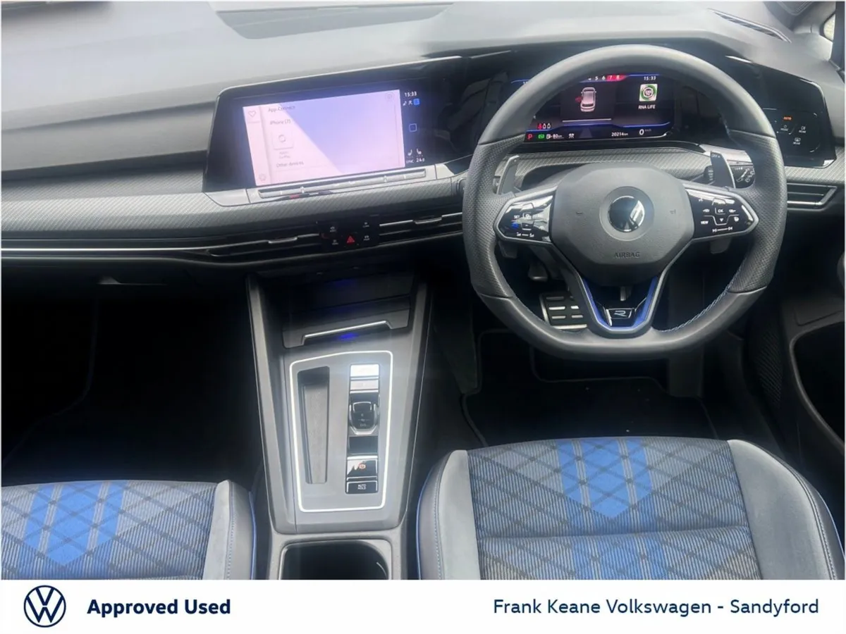 Volkswagen Golf  R  2.0 TSI 320HP DSG 4motion  fr - Image 2