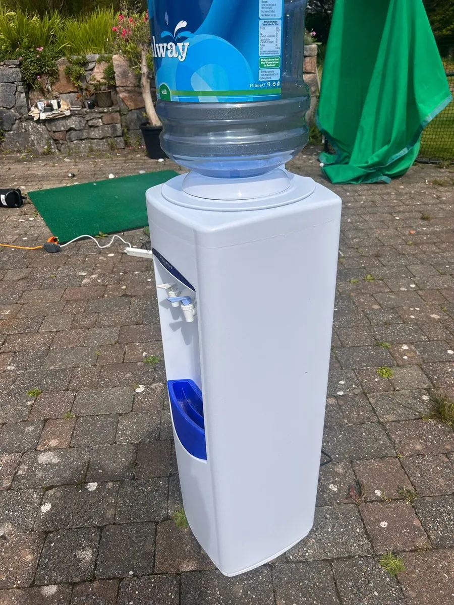 Aquarius home/ office water cooler - Image 2