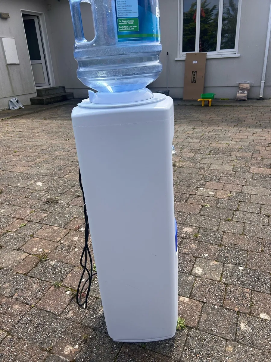 Aquarius home/ office water cooler - Image 4