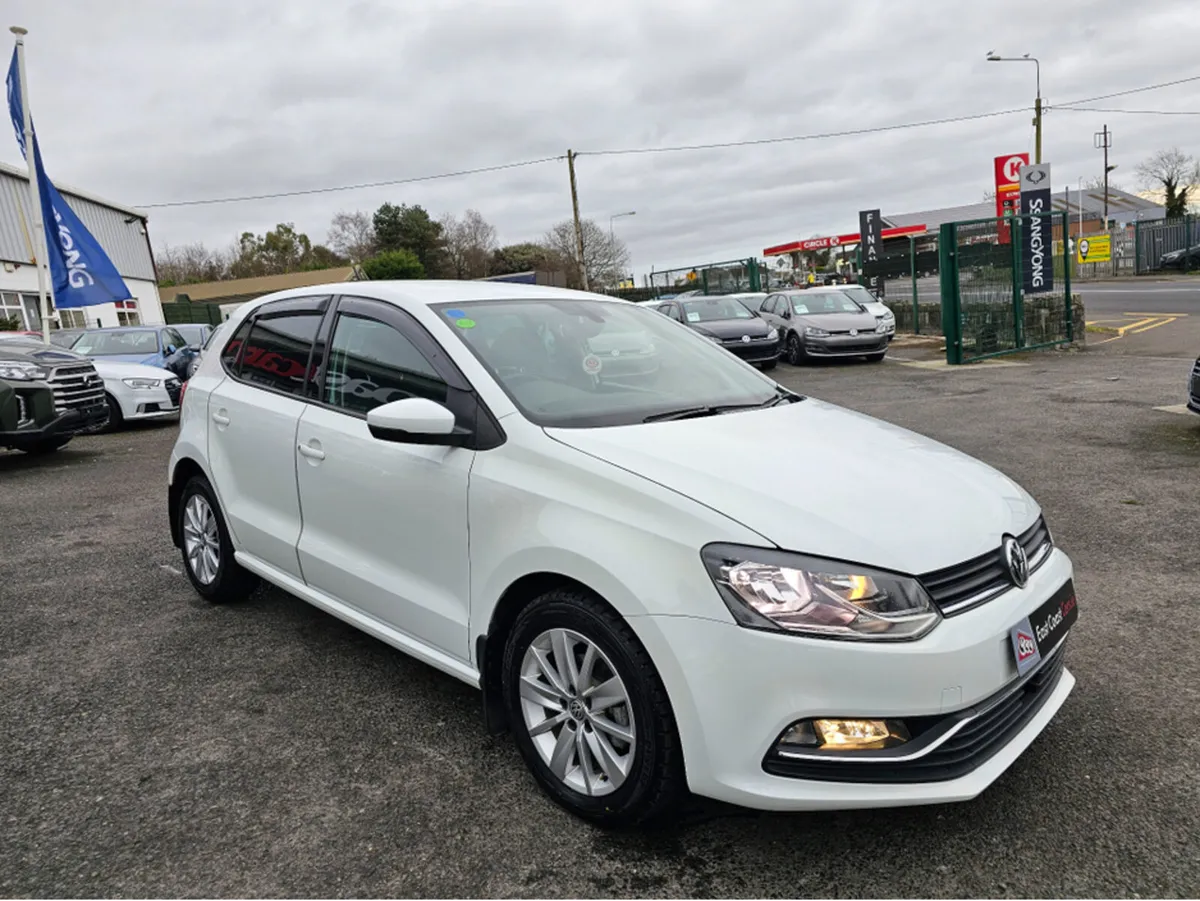 Volkswagen Polo 1.2 TSI COMFORTLINE EDITION PRIVAC - Image 2