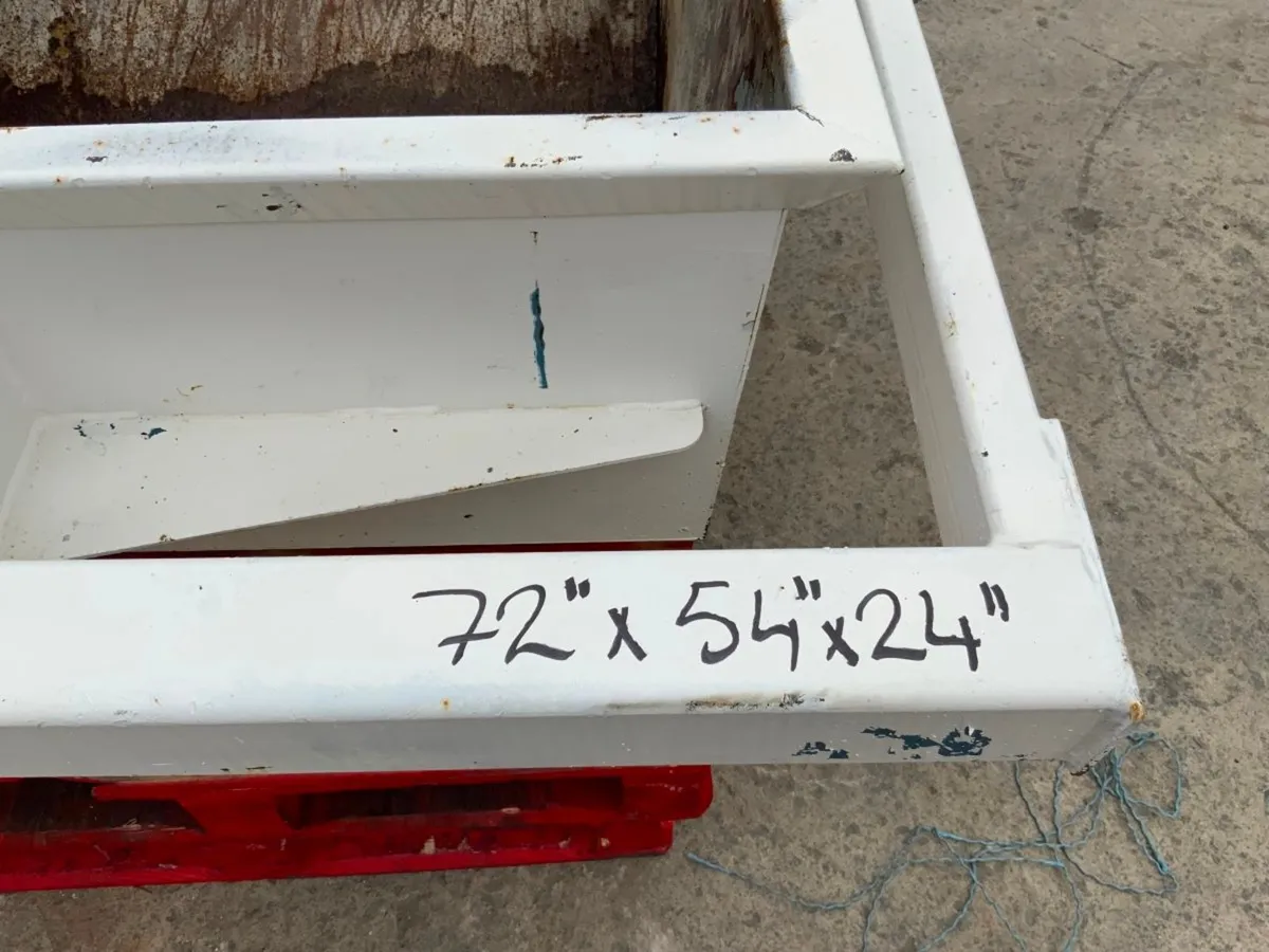 CONQUIP 1000lts SELF TIPPING BOAT SKIP.........00 - Image 4