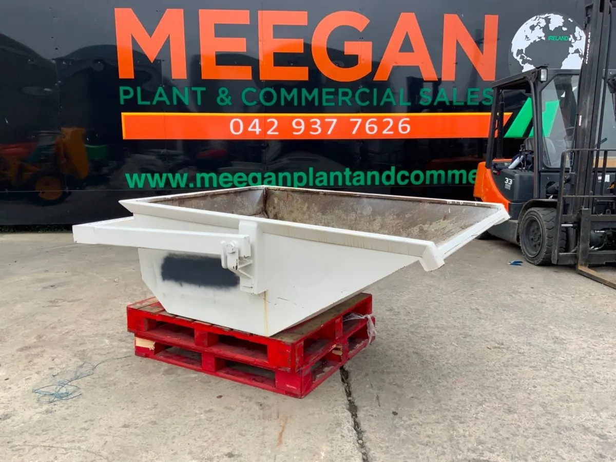 CONQUIP 1000lts SELF TIPPING BOAT SKIP.........00 - Image 1