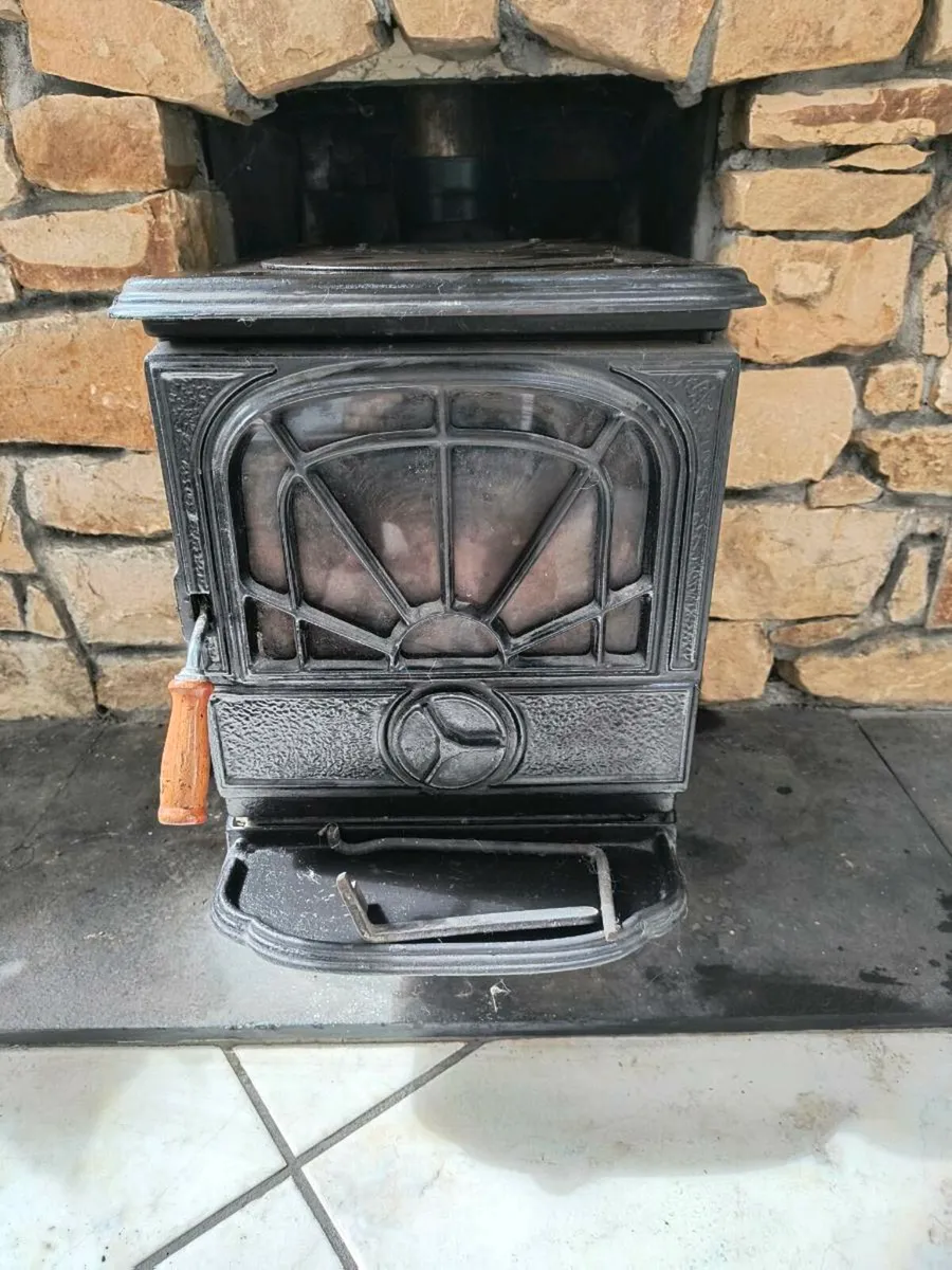 Waterford Stanley Stove - Image 3