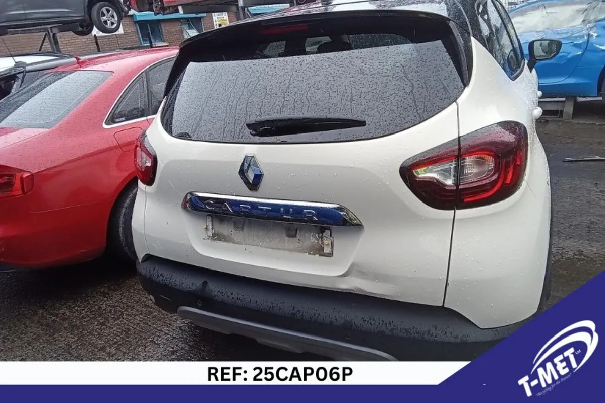 2018 RENAULT CAPTUR BREAKING FOR PARTS - Image 4