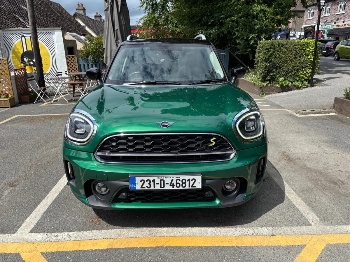 2023 MINI COUNTRYMAN PHEV -  COOPER SE ALL4 - FSH - Image 2