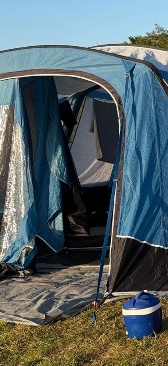 vango Azura ll 600 XL airbeam for sale in Kildare for €730 on