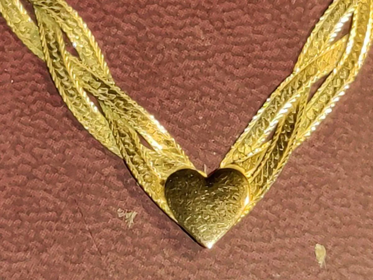 DOUBLE PLAID HEART, 9CT Gold 6.41 Gram New Chain ! - Image 3