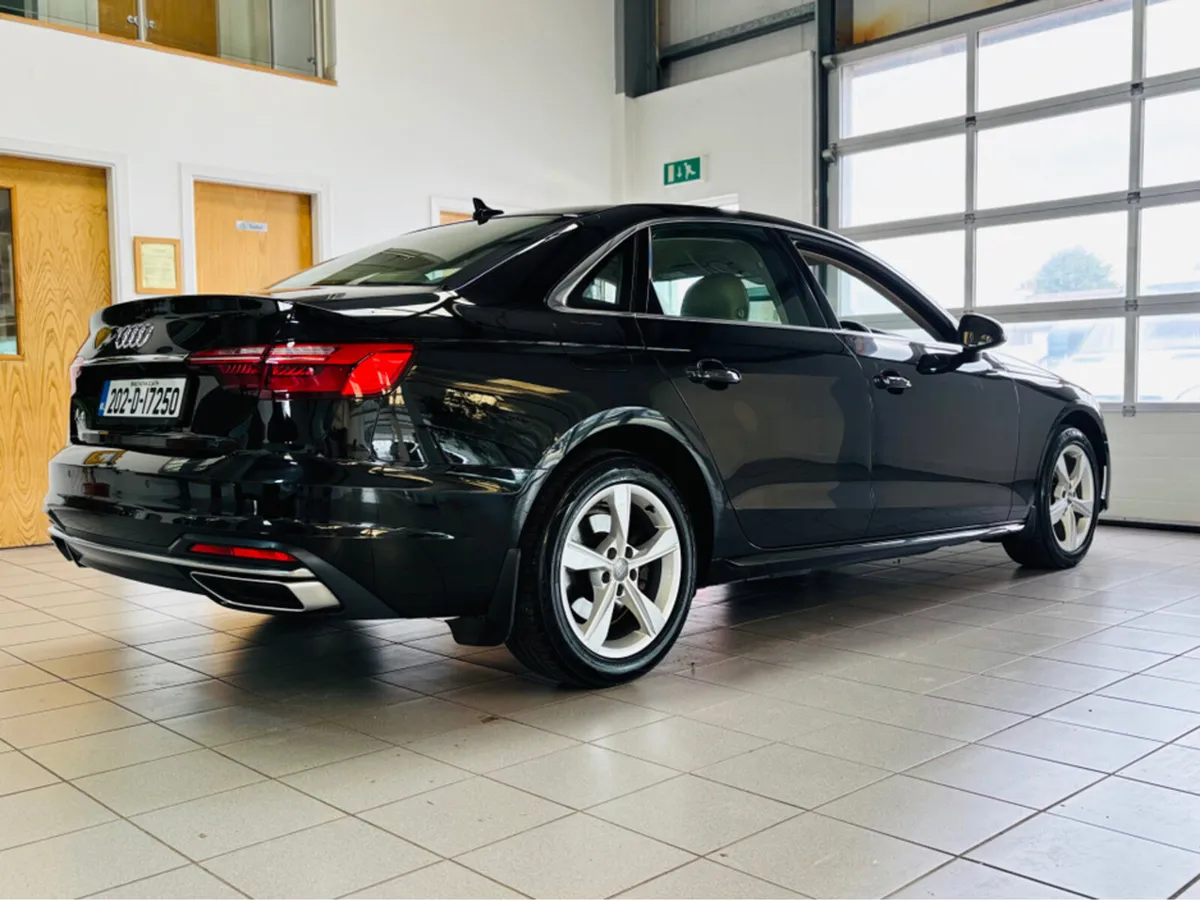Audi A4 LIMOUSINE 30 TDI 122BHP SE 4DR - Image 3