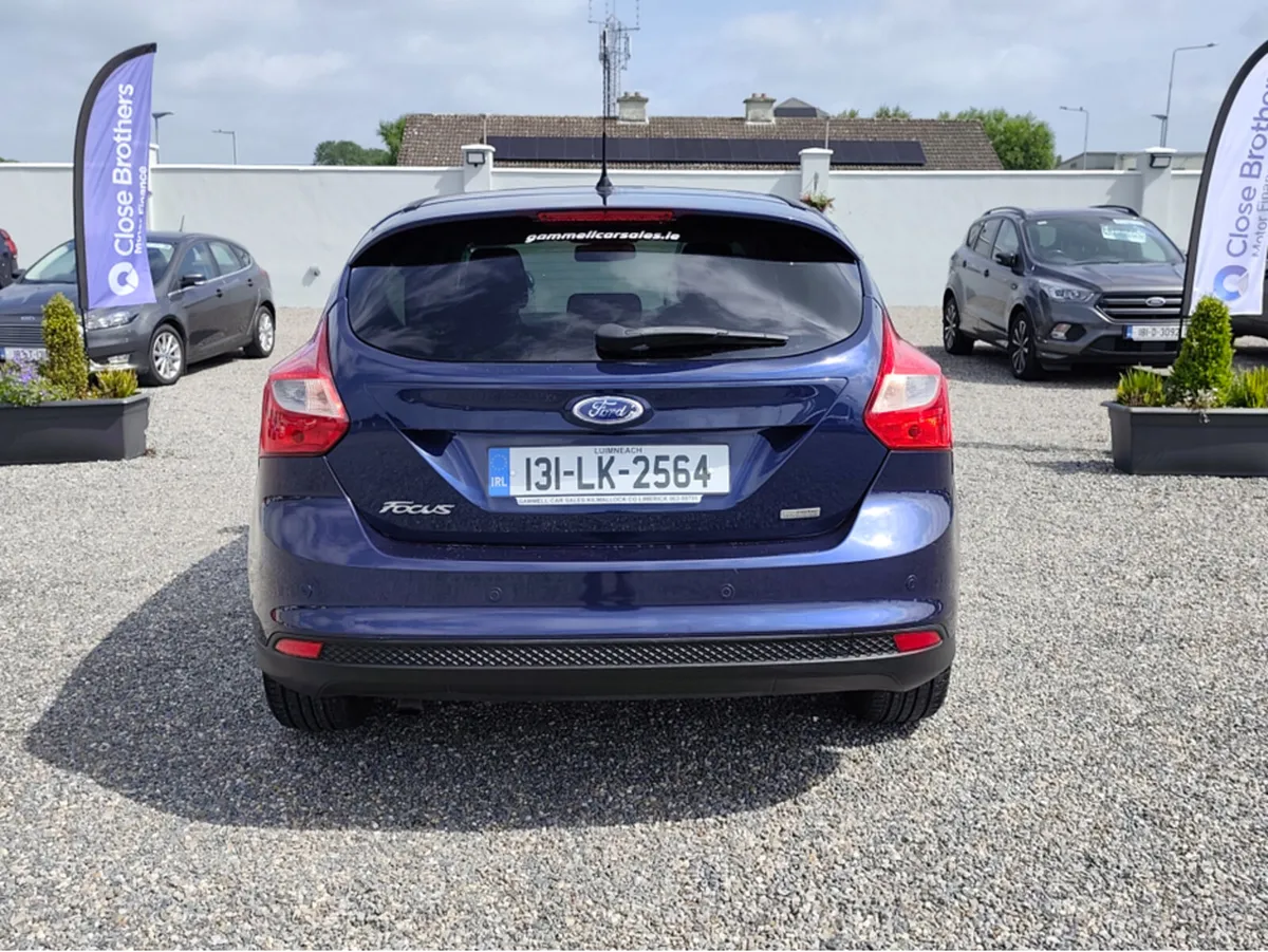Ford Focus 1.0 TITANIUM ECOBOOST 12 - Image 3
