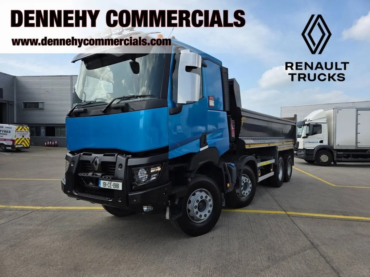 Renault K K 32.440 8 X4 - Image 1
