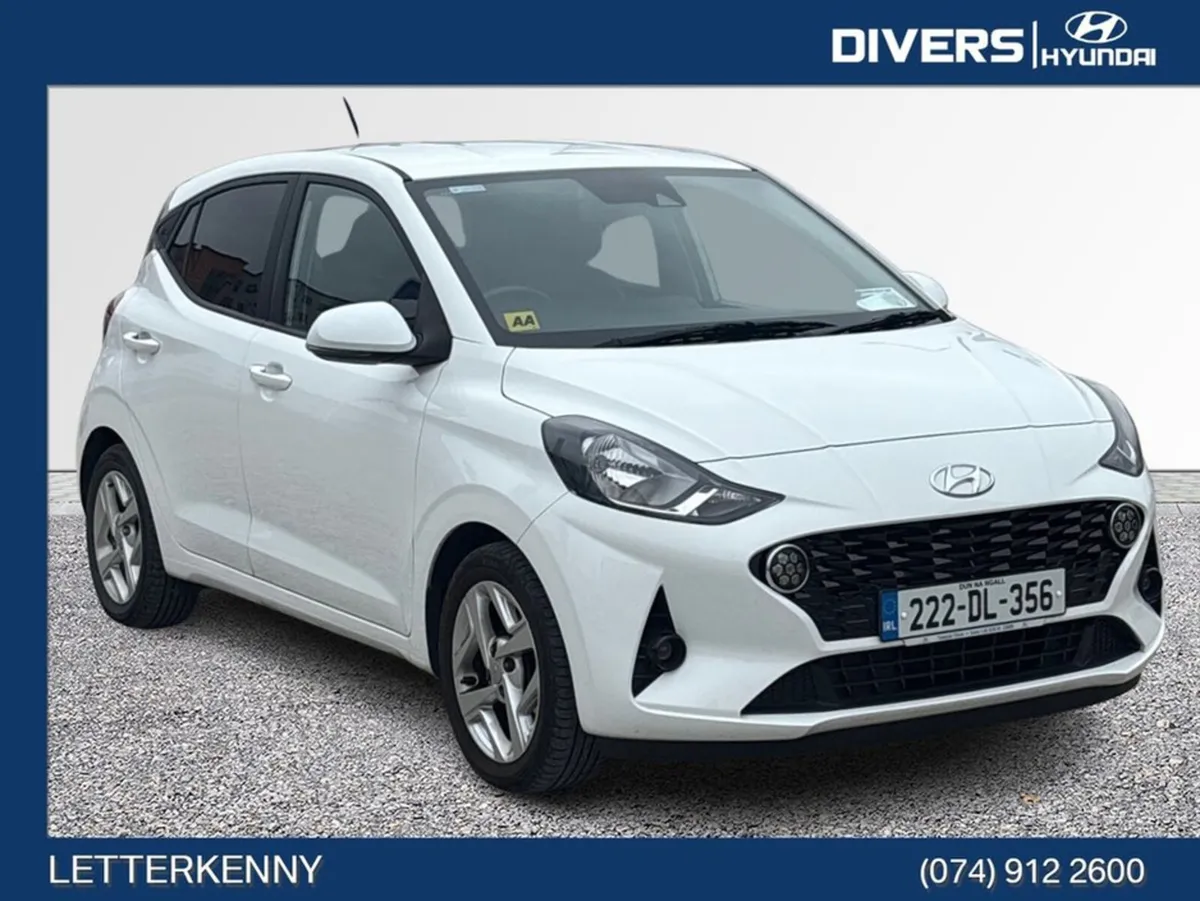 Hyundai i10 Deluxe - Image 1