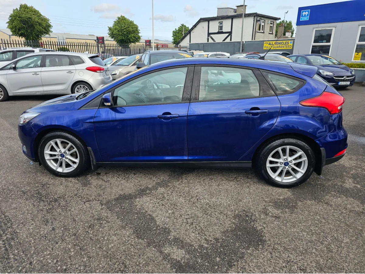 Ford Focus STYLE 1.6 TDCI - Image 3