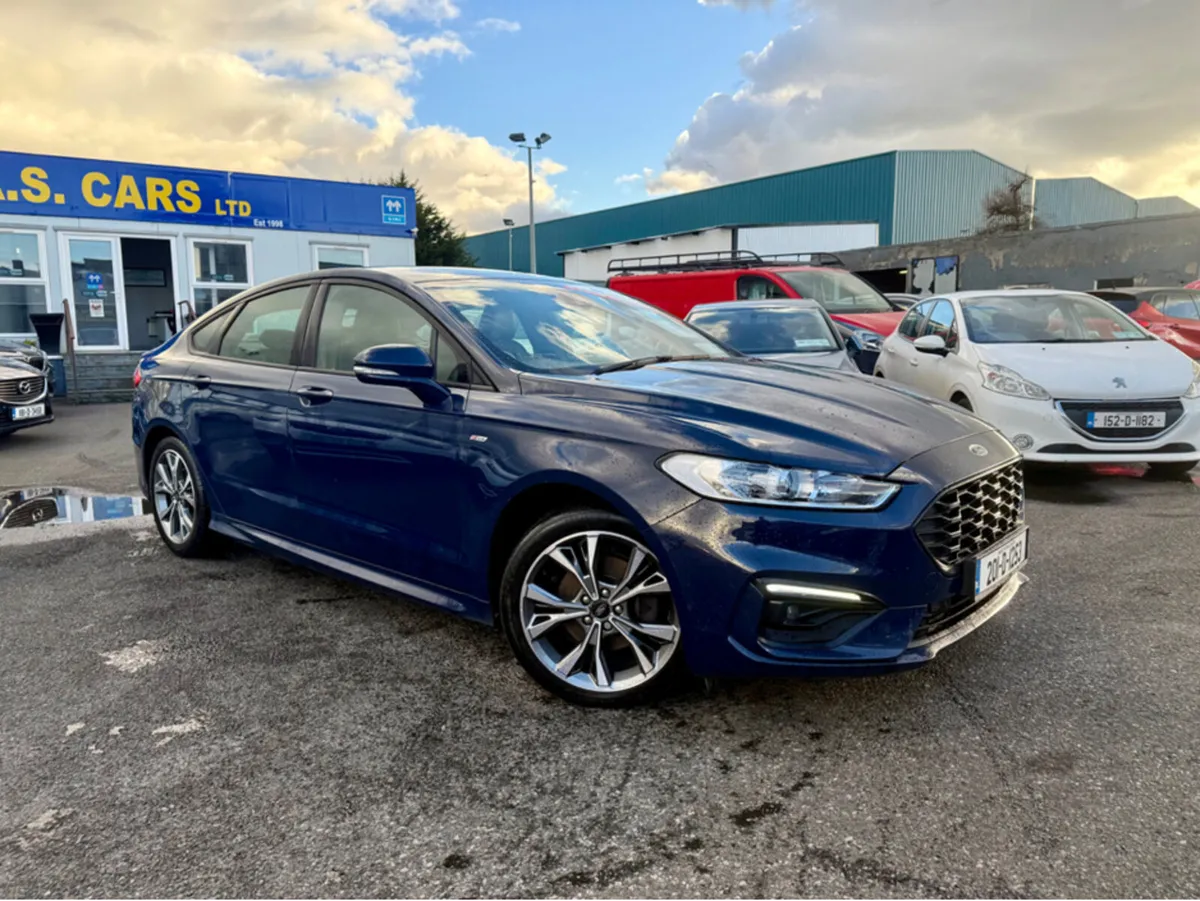 Ford Mondeo ST-LINE X 2.0 TD 5DR ** 1 OWNER IRISH - Image 2