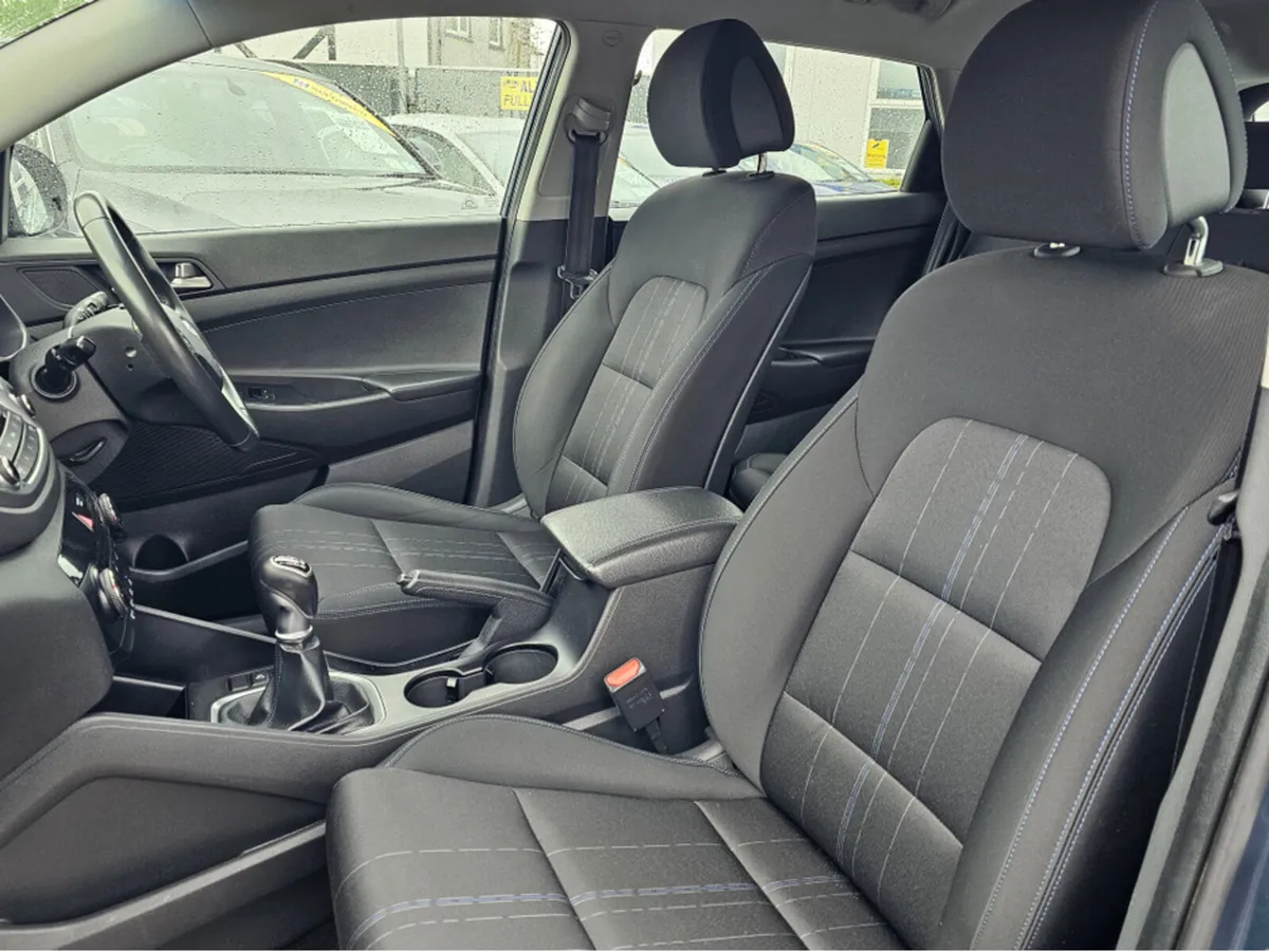 Hyundai Tucson IX35 1.7 COMFORT 5DR - Image 4