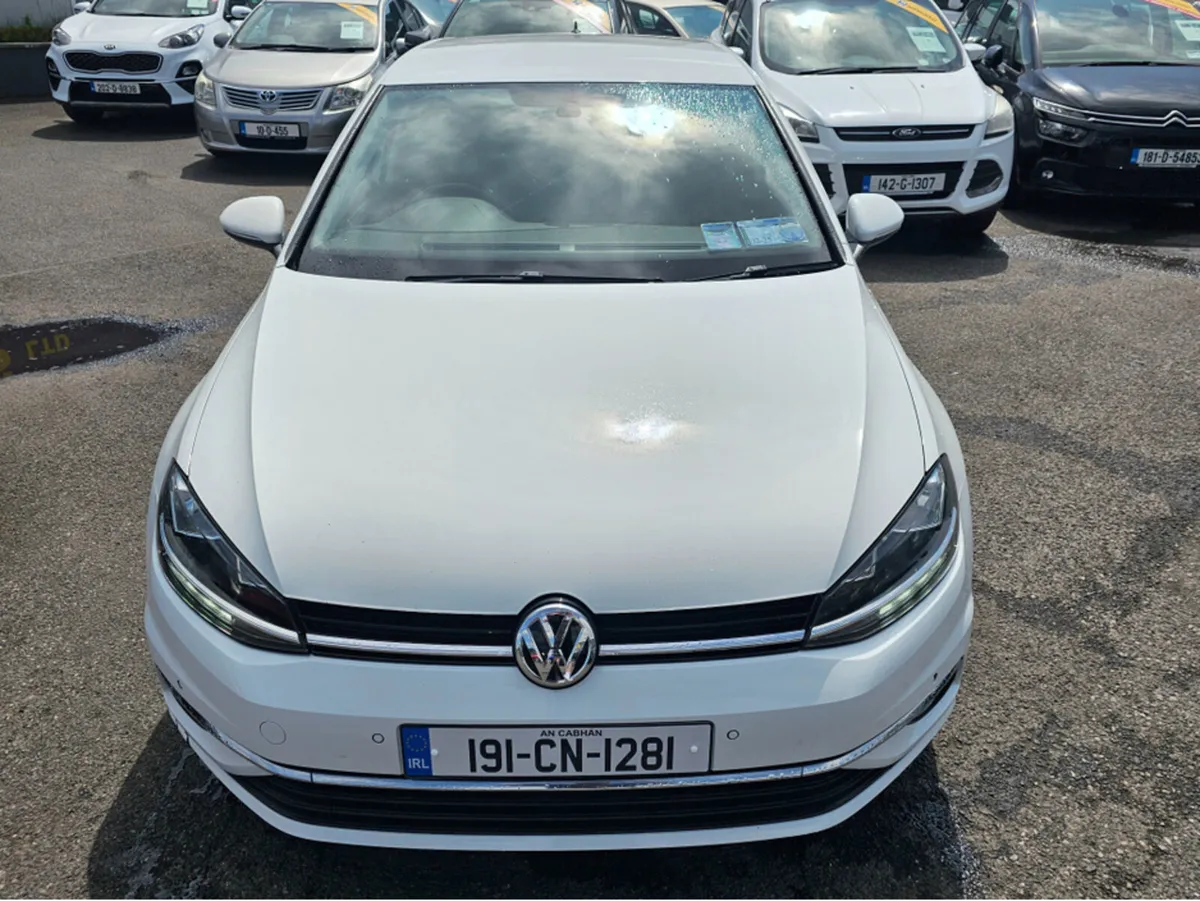 Volkswagen Golf 1.6 TDI COMFORT LINE - Image 2
