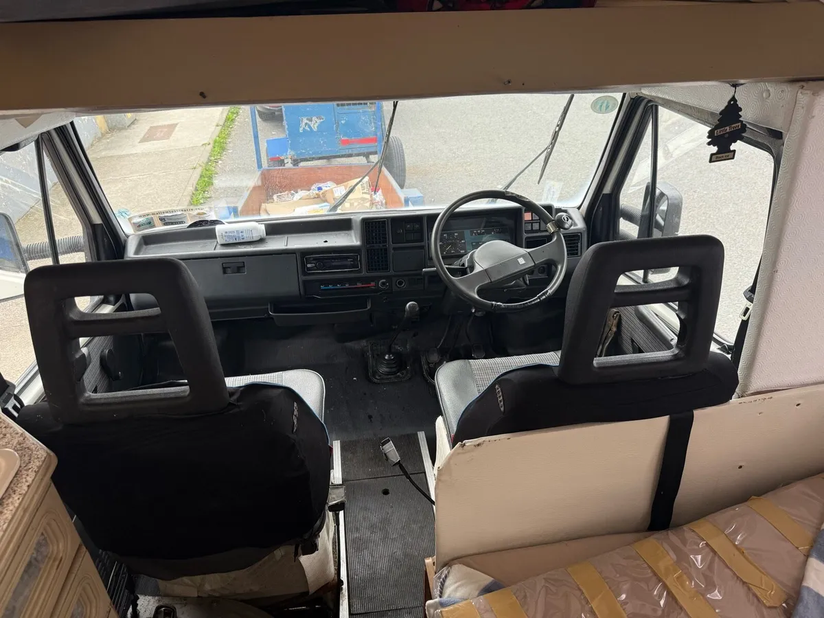 89 Eli’s camper - Image 1