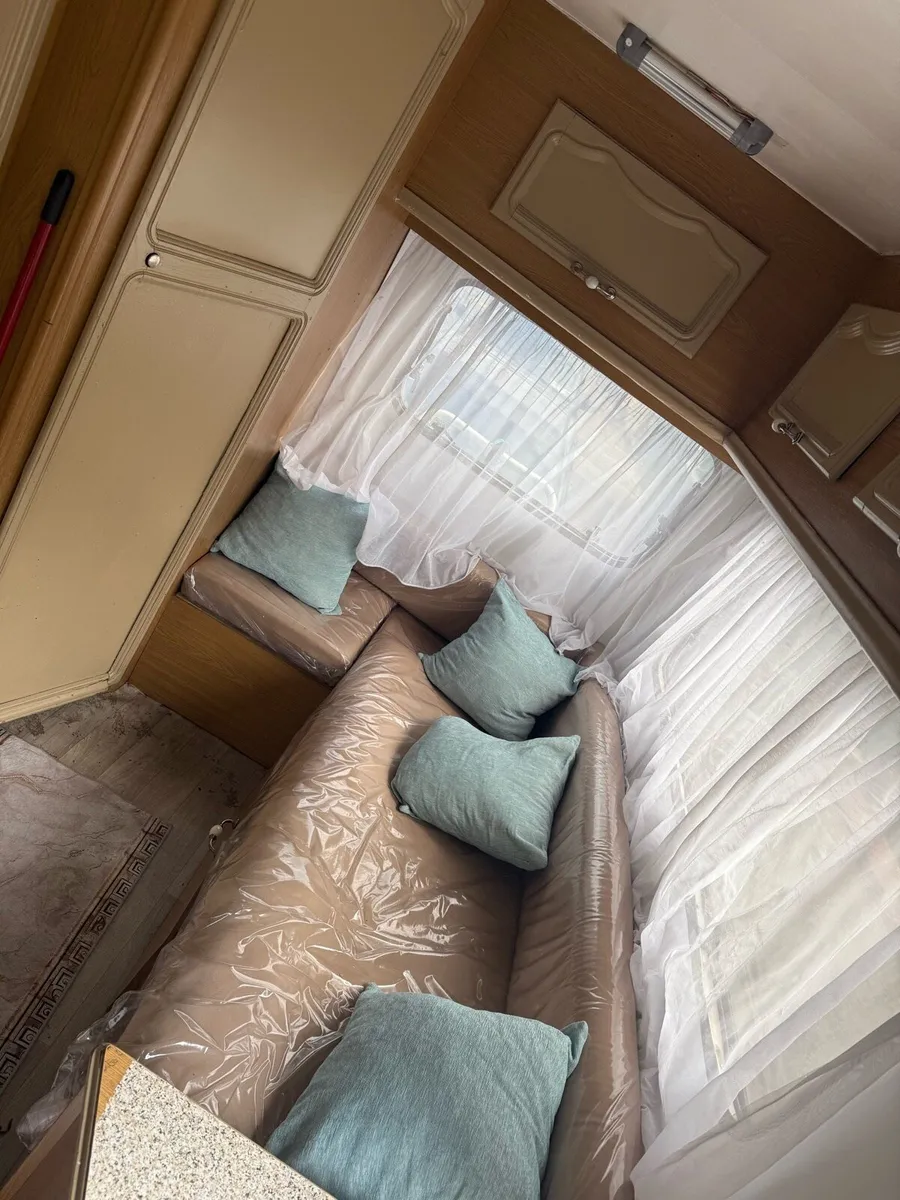 89 Eli’s camper - Image 2