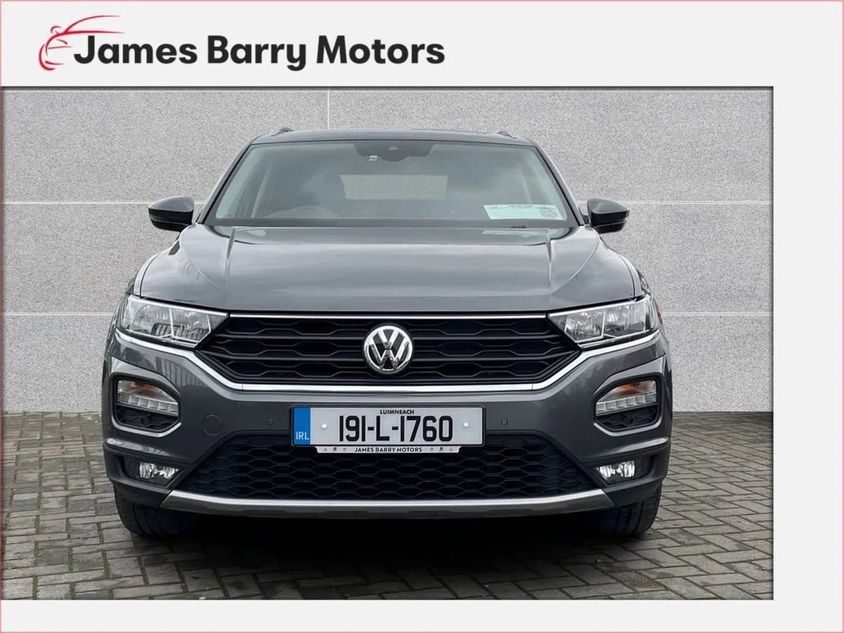 Volkswagen T-Roc 1.6 TDI 115bhp Design - Image 2