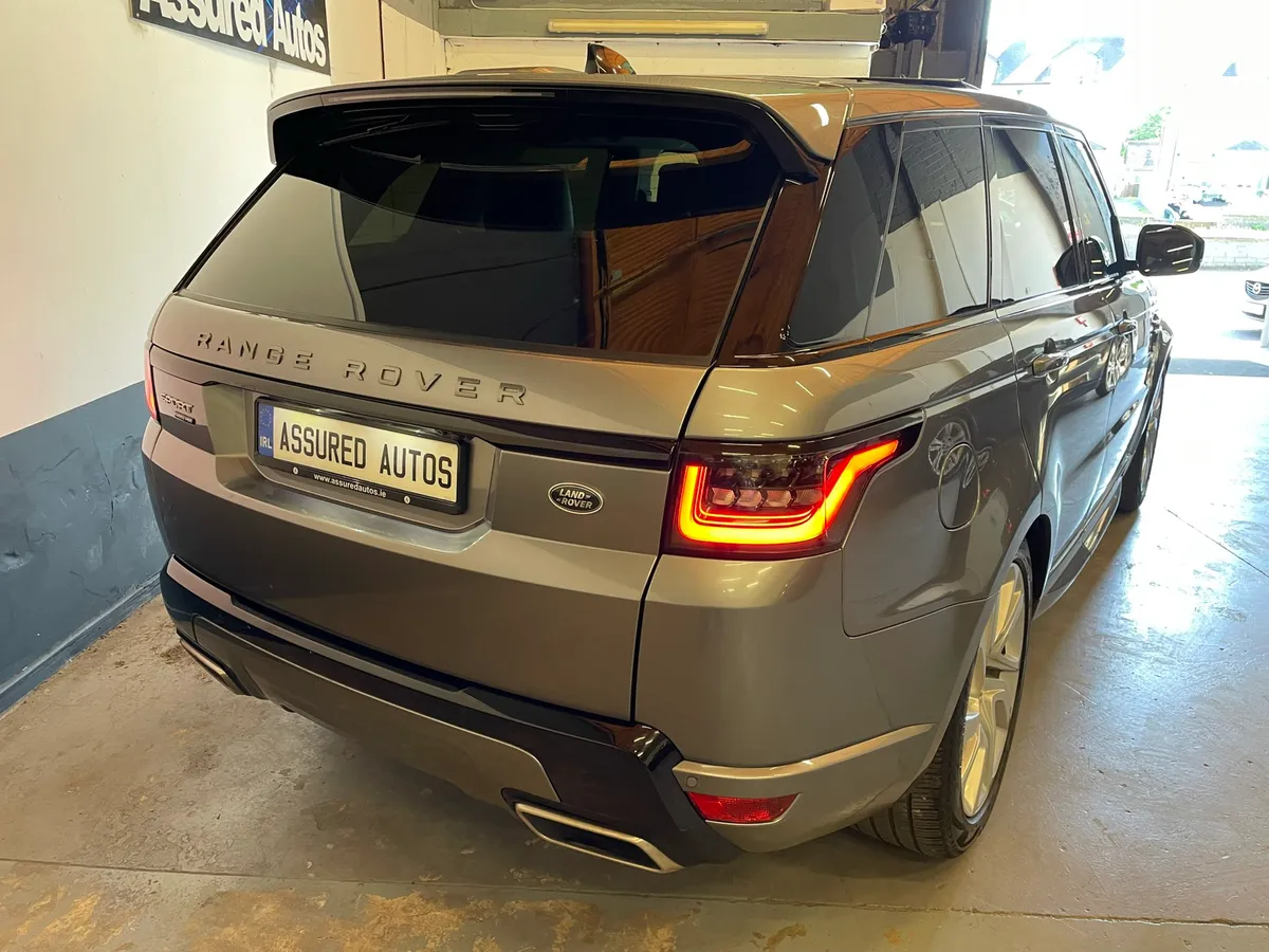 Range Rover Sport P400e  HSE Dynamic - Image 3