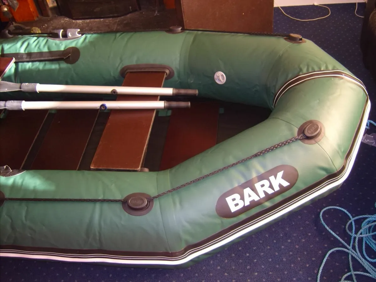 inflatable boat - Image 1