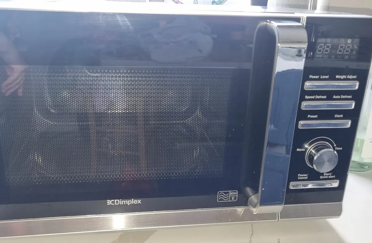 Microwave - Image 4