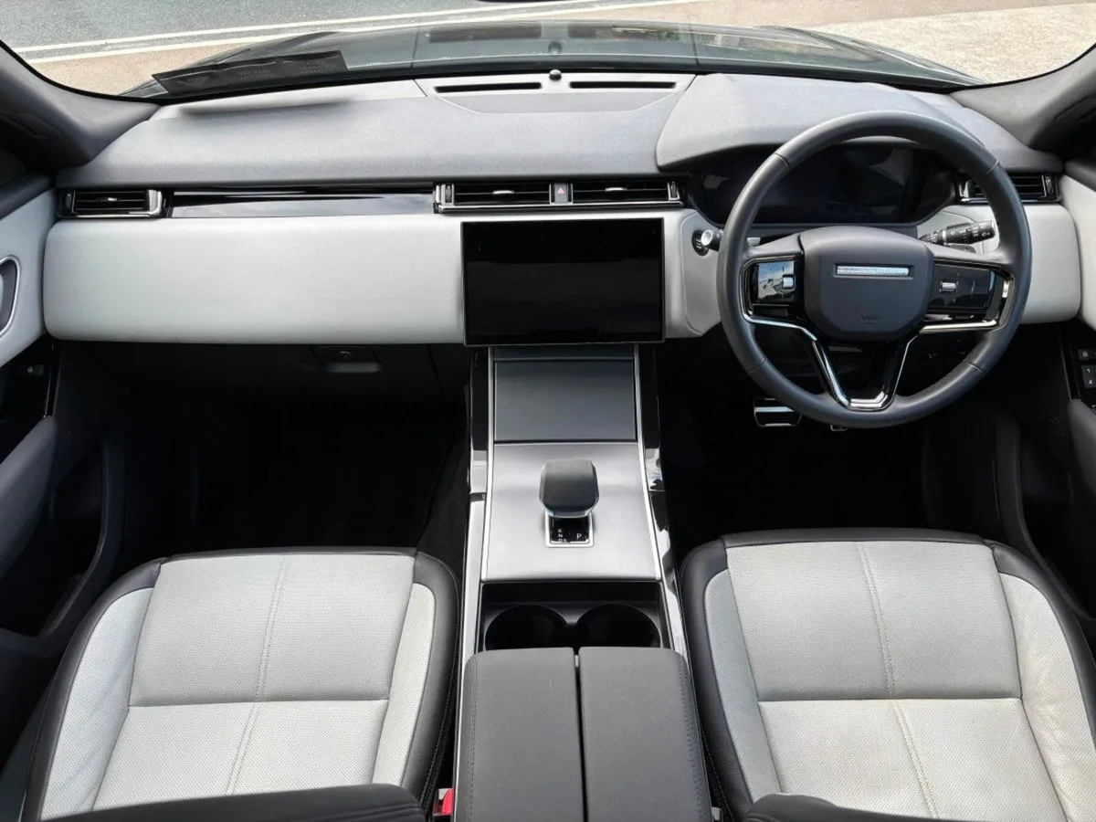 Land Rover Range Rover Velar Sunroof Dynamic SE P - Image 2