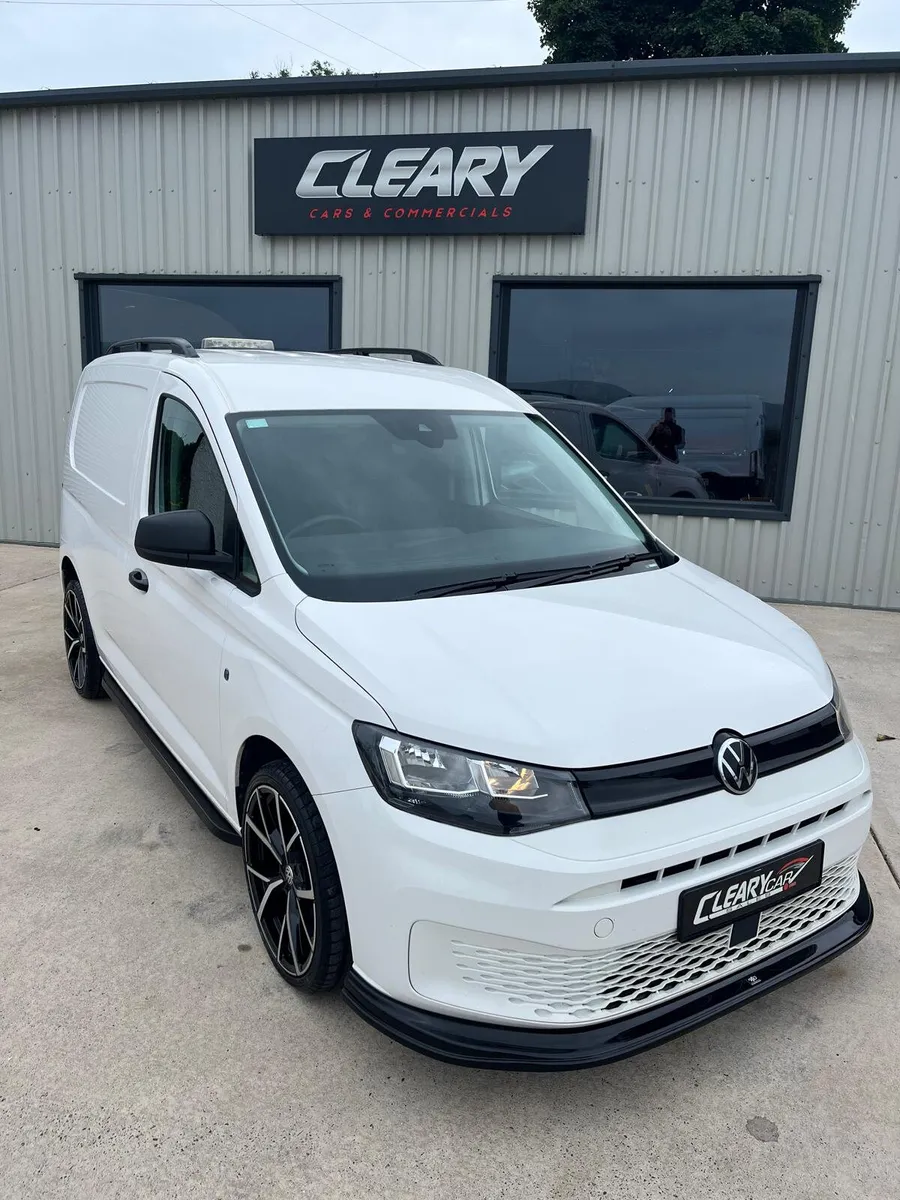 Volkswagen Caddy 2021 Commerce Plus, Fully Kitted - Image 3