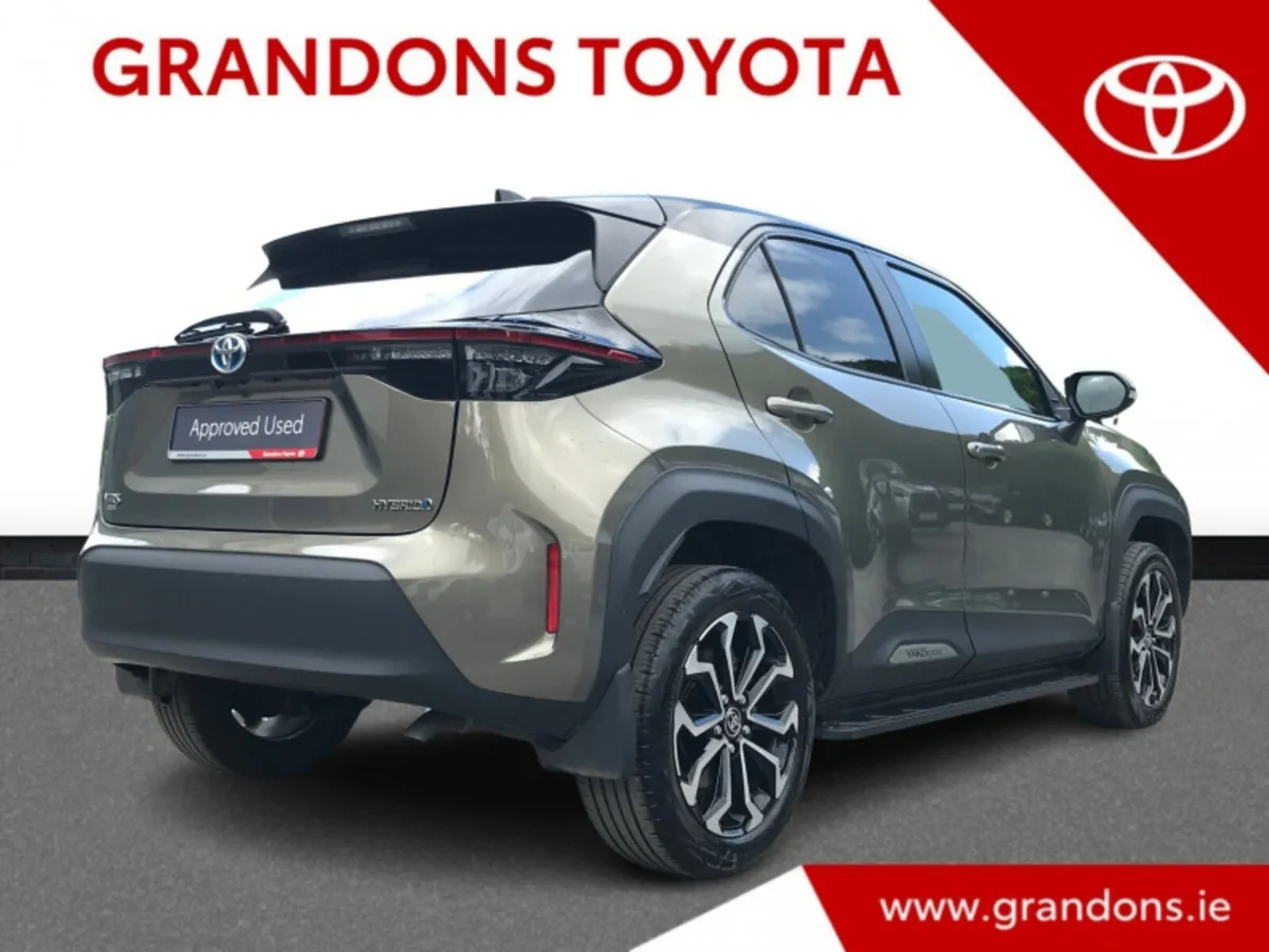 Toyota Yaris Cross LUNA SPORT - GRANDONS - Image 2