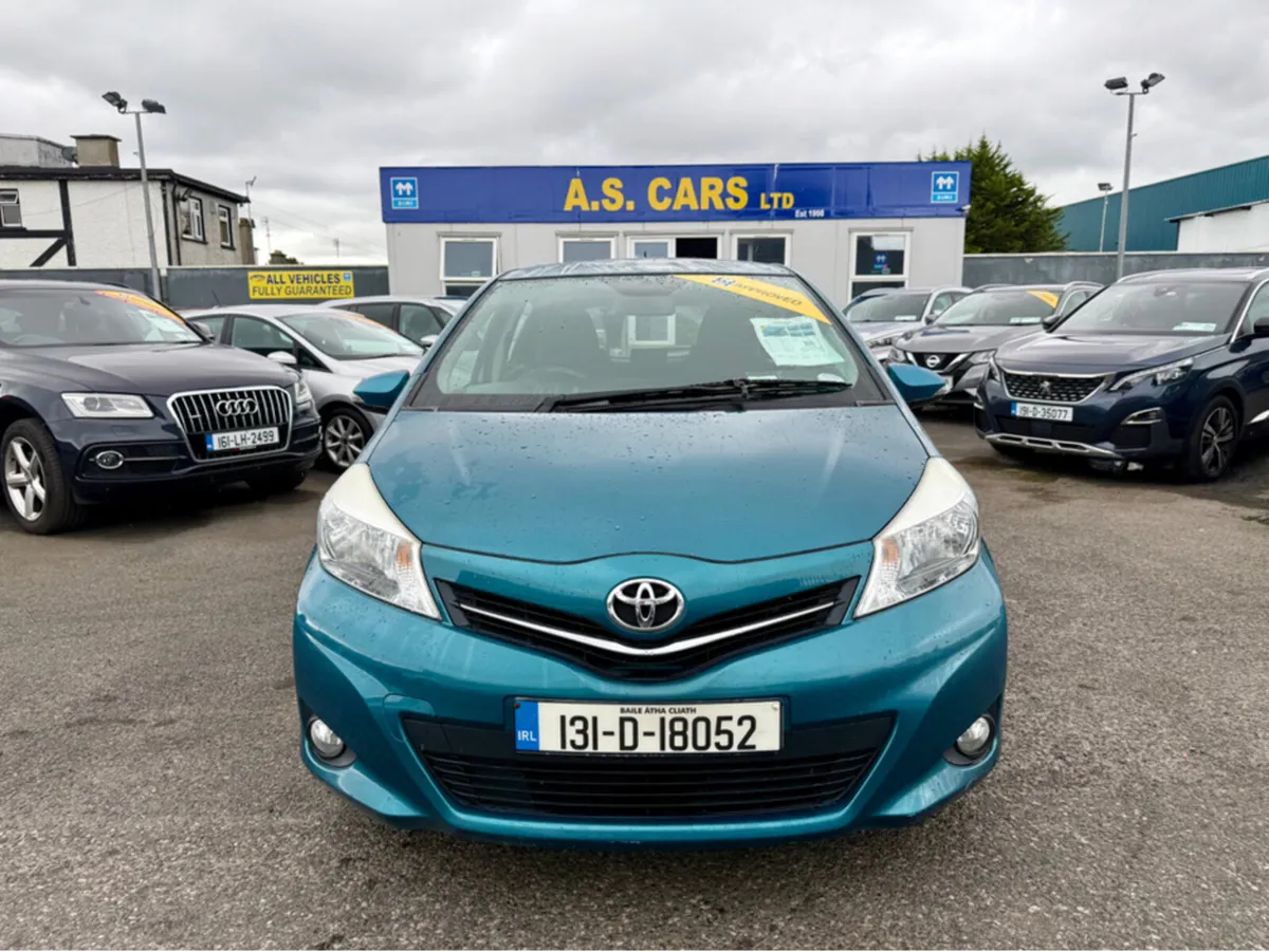Toyota Yaris 1.0  5DR ** ORIGINAL IRISH CAR ** - Image 3