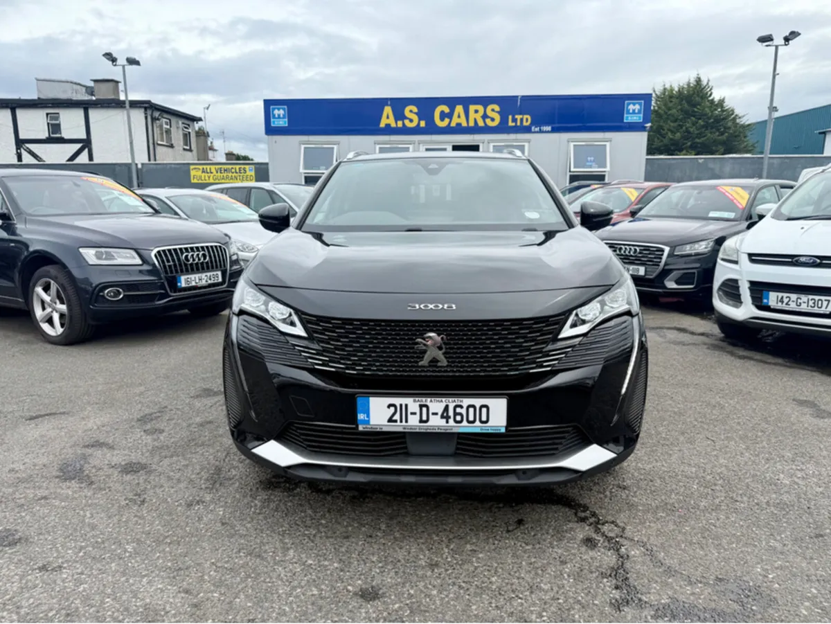 Peugeot 3008 GT 1.2 ** EXTREMELY LOW MILEAGE IRISH - Image 3