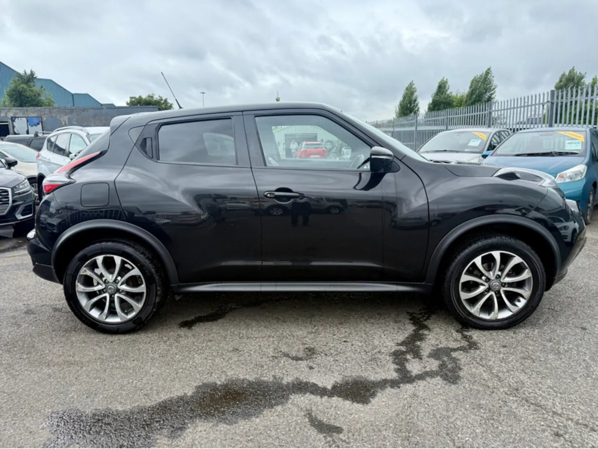 Nissan Juke 1.2 DIG-T TEKNA ** FULL LEATHER/HEATED - Image 4