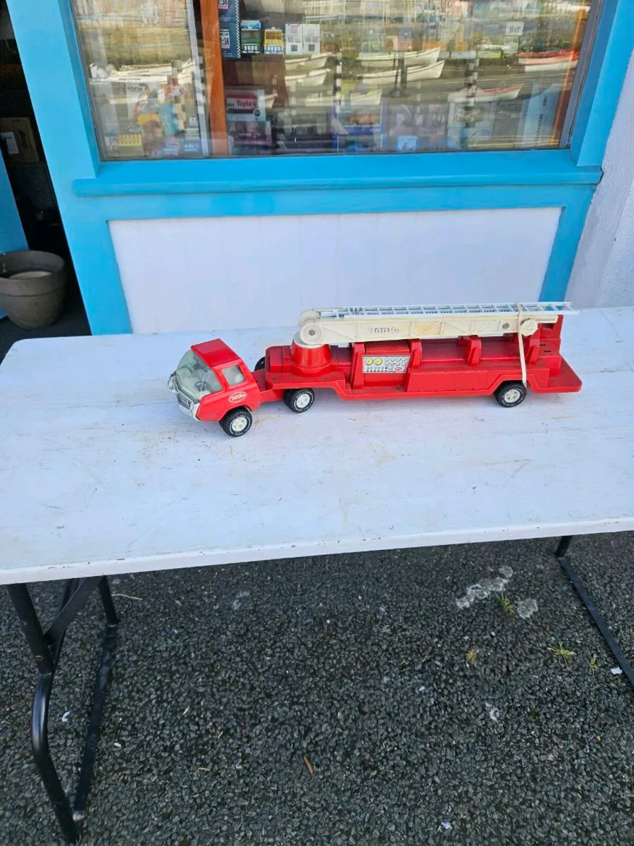 Vintage Retro 1970's Tonka Fire Engine - Image 1
