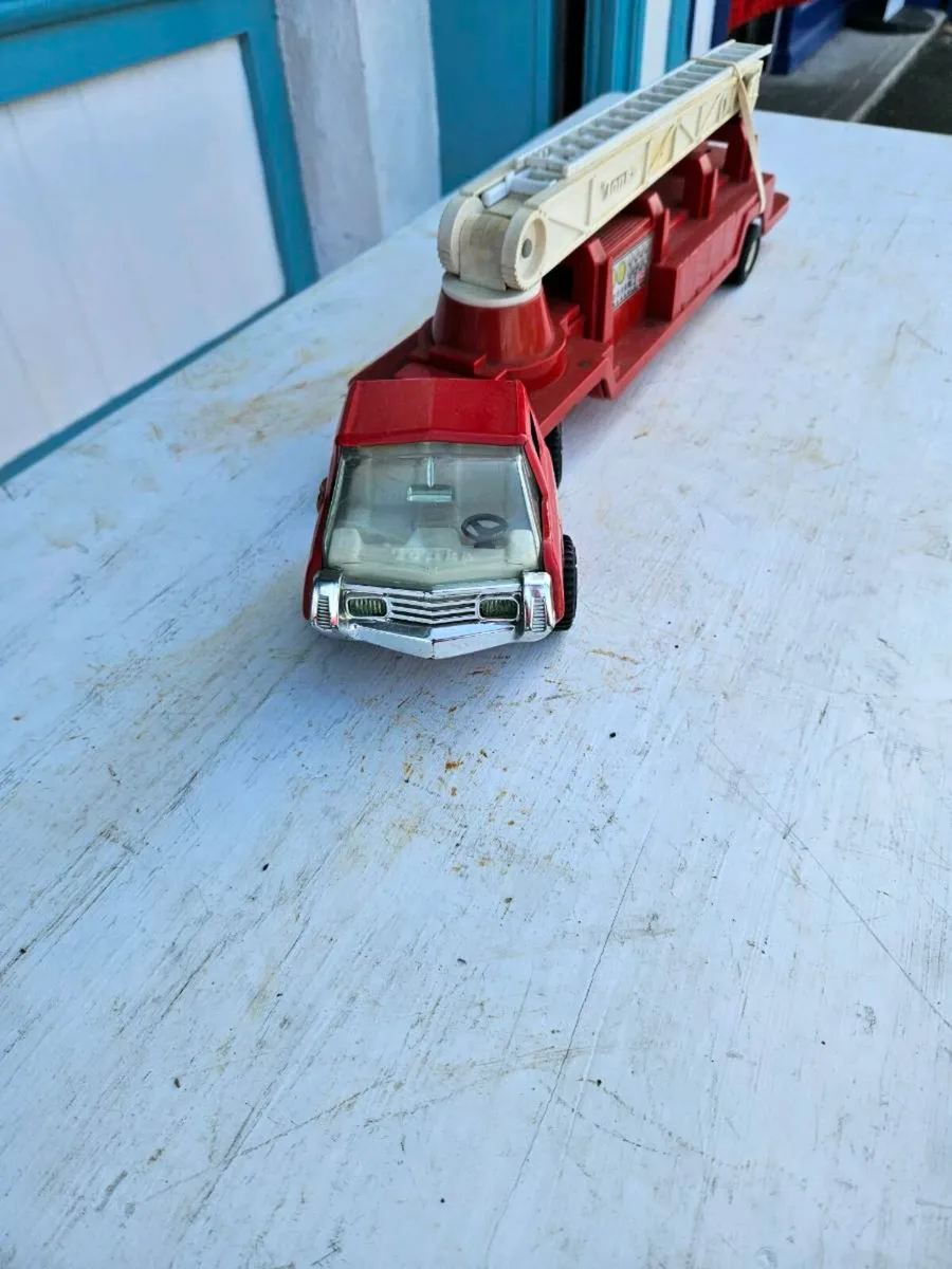 Vintage Retro 1970's Tonka Fire Engine - Image 2
