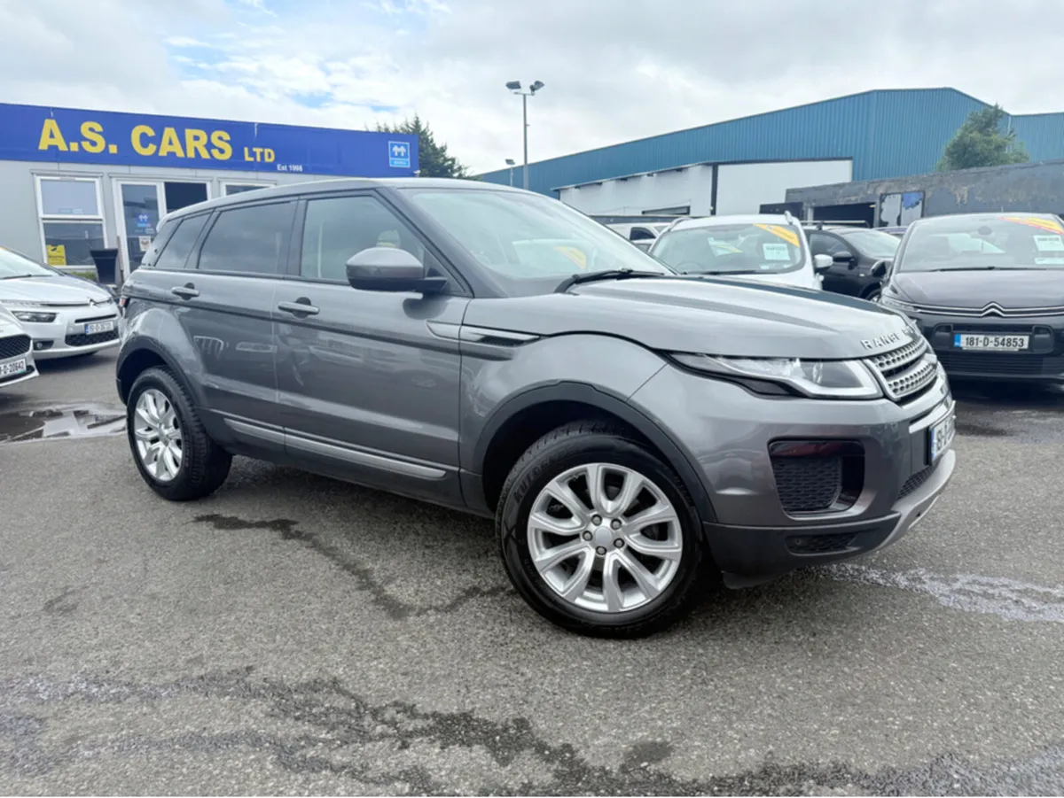 Land Rover Range Rover Evoque 2.0 ED4 SE 150BHP ** - Image 3