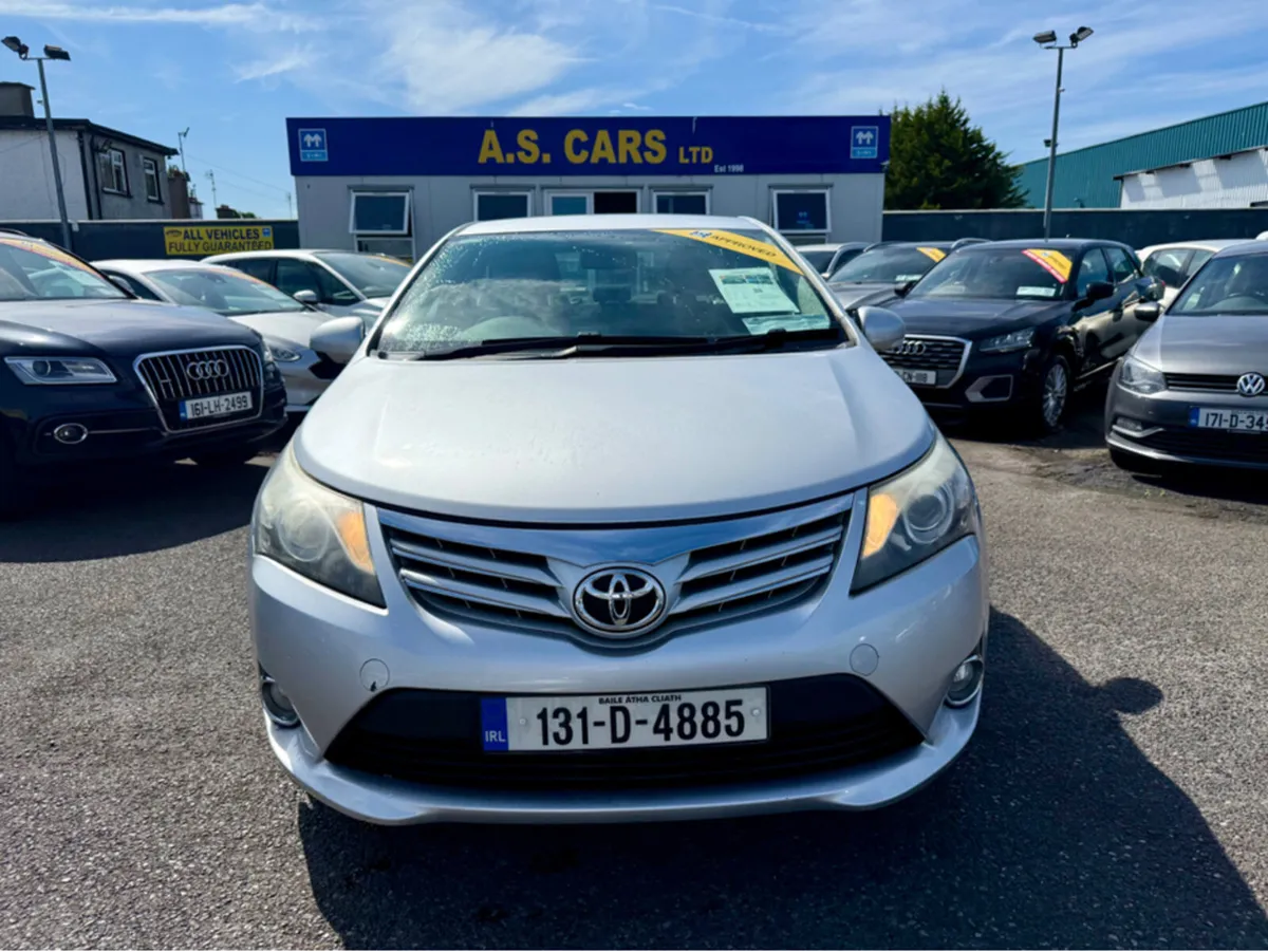Toyota Avensis 2.0 D-4D AURA ** HIGHLY MAINTAINED - Image 3