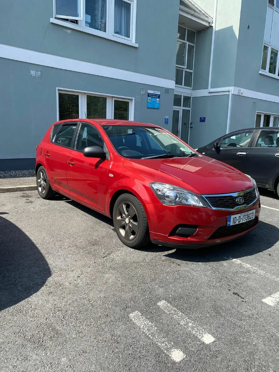 Kia Ceed 2010 - Image 3