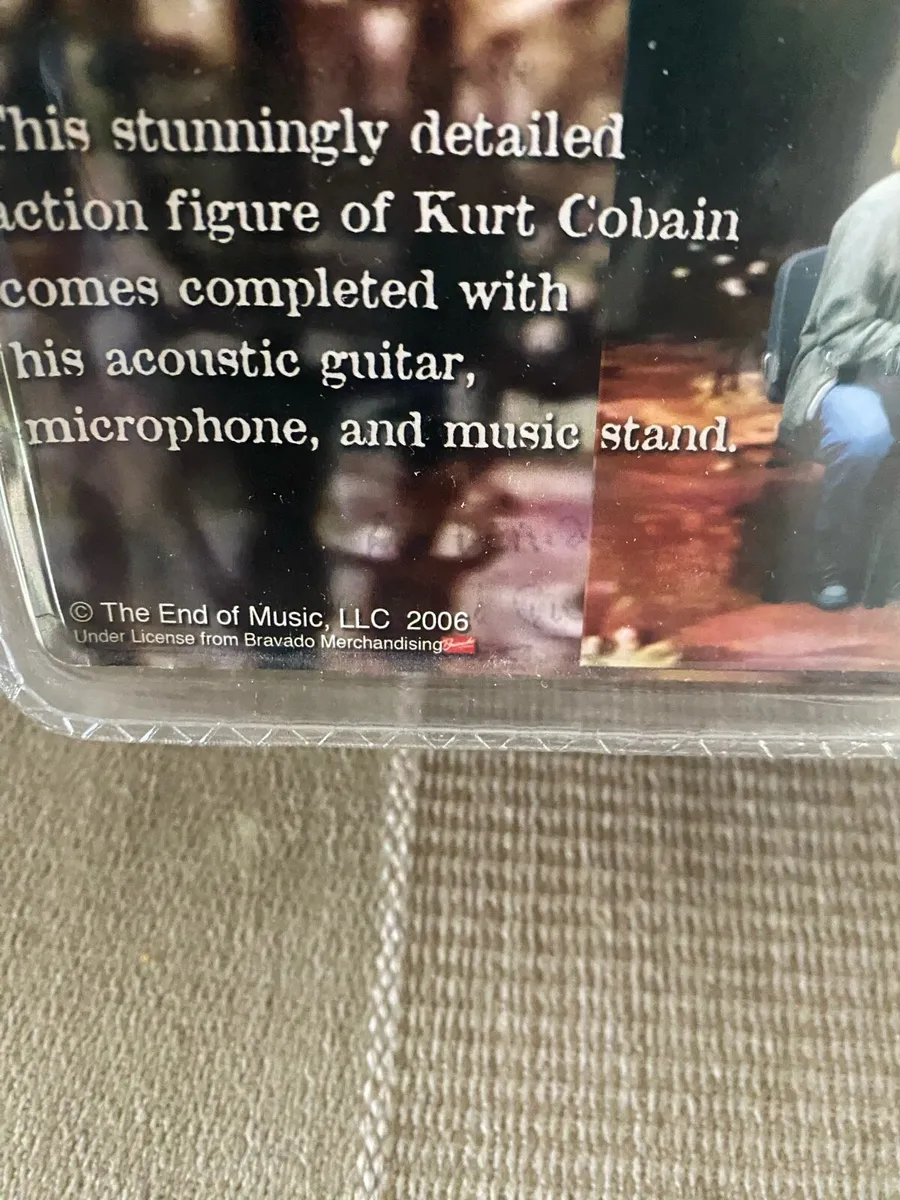 Kurt Cobain Figure - Image 3